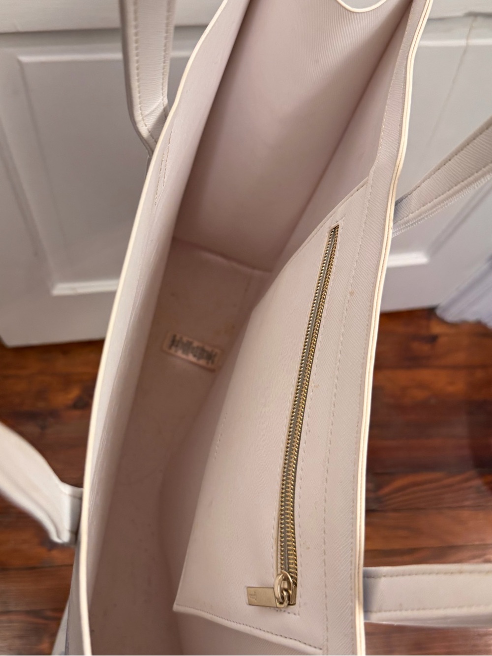 Ted Baker White Tote with Blue Scenic Print - Picture 7 of 7